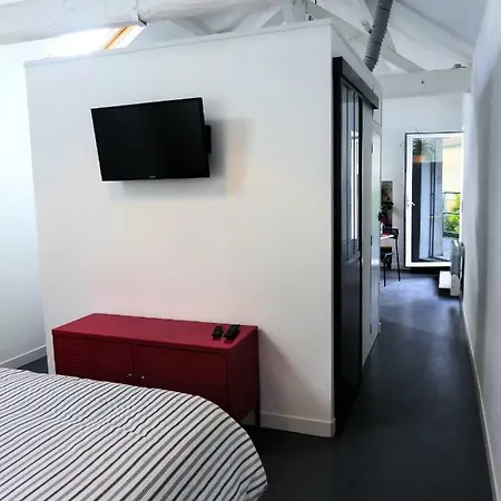 Tatil Evi Le Petit Loft Du Bourdigal A 5mn Du Zoo